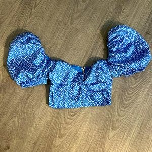 Blue crop top
